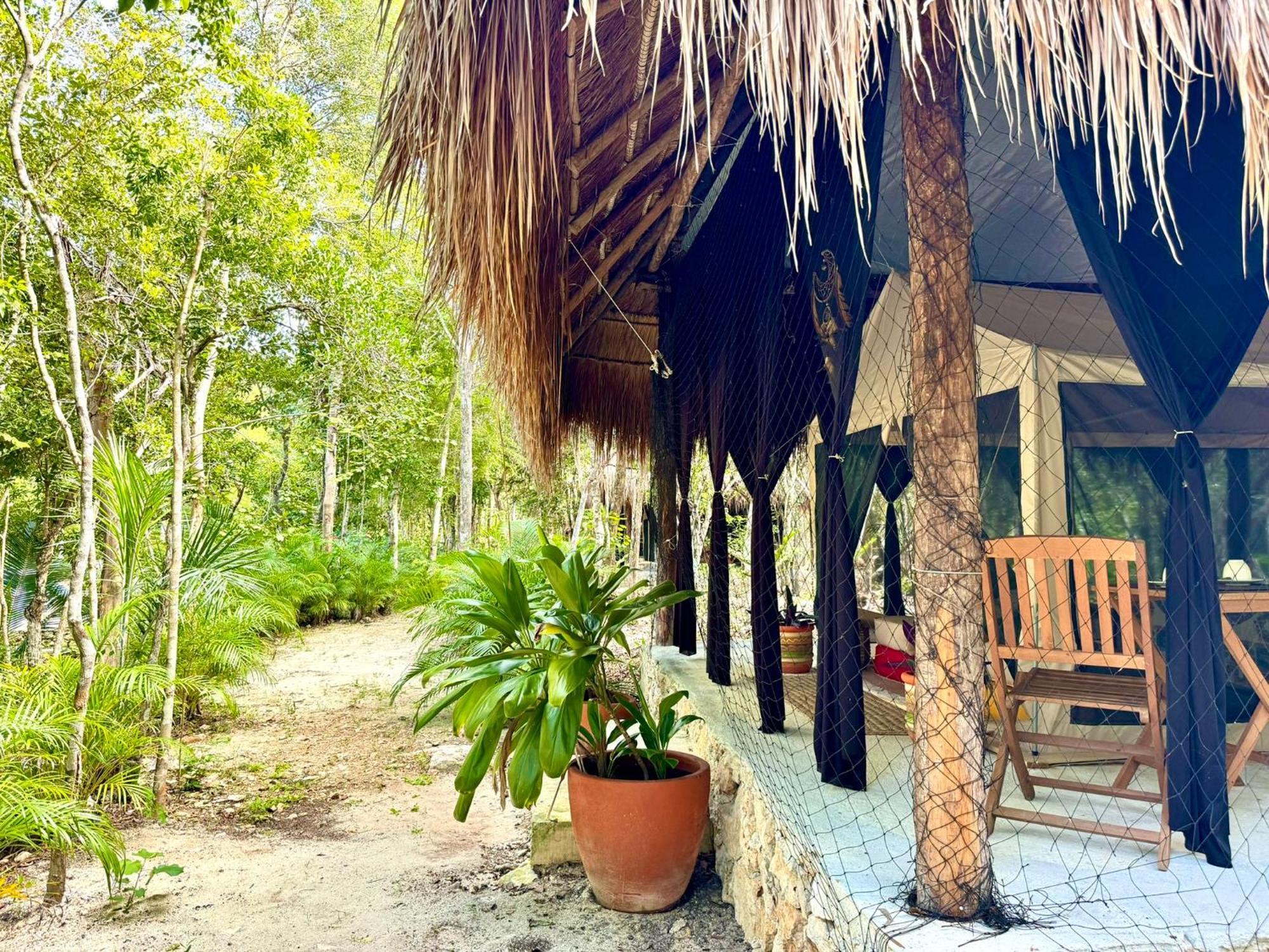 Glamping Bunga Lotus Hotel Тулум Екстериор снимка