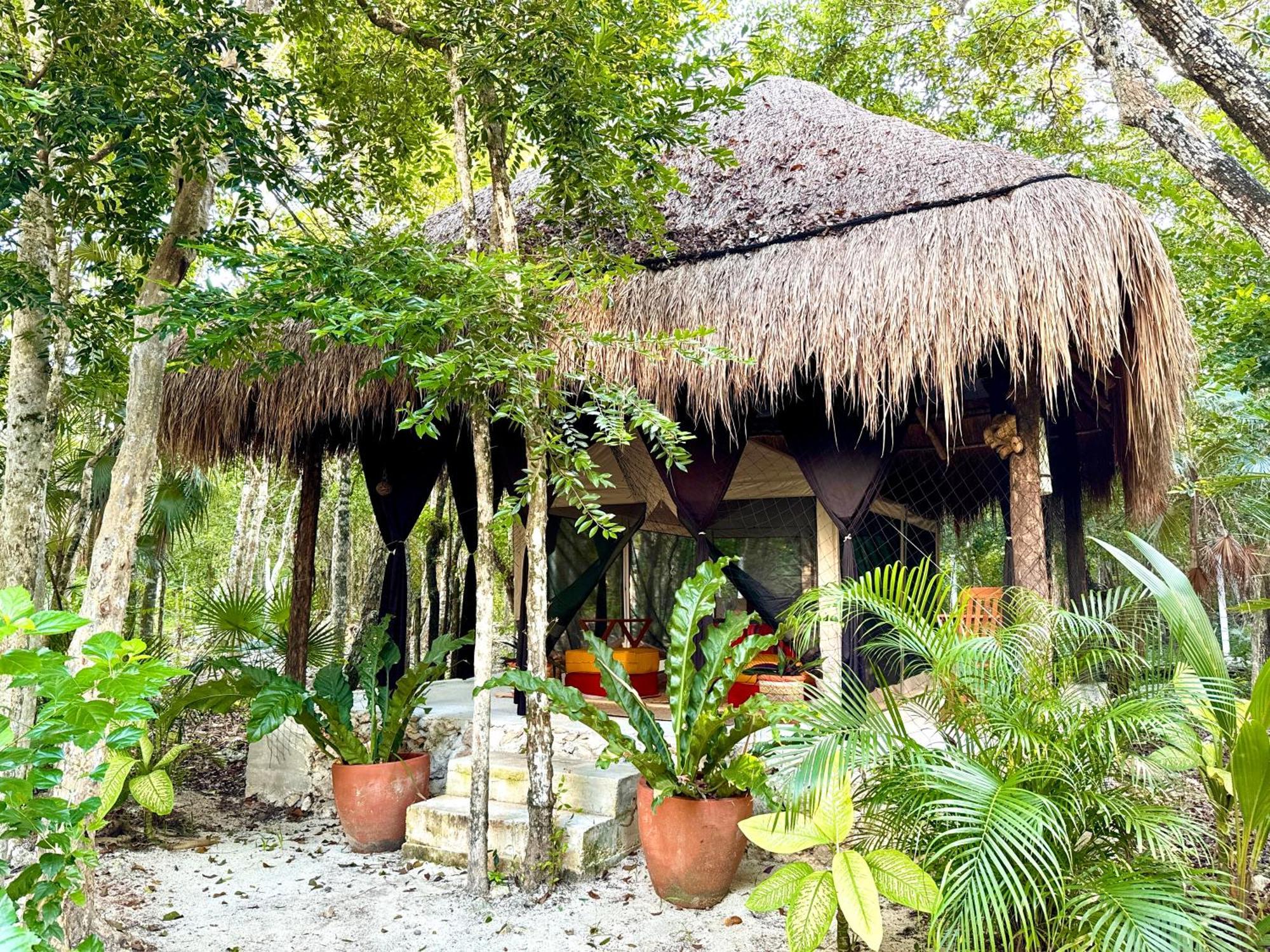 Glamping Bunga Lotus Hotel Тулум Екстериор снимка